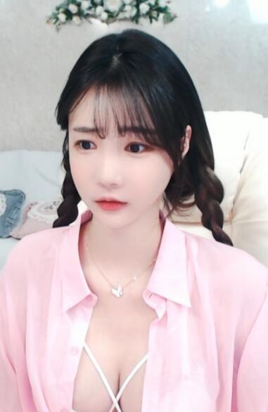 云雨直播大尺度观看免费版下载