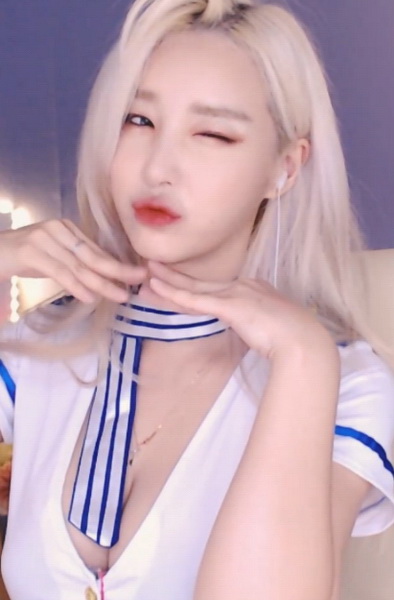㽶Ƶۻ߹ۿ°ֻapp-㽶Ƶۻ߹ۿ޹ƽ